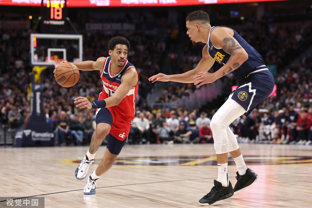 的拇指受伤 的拇指受伤